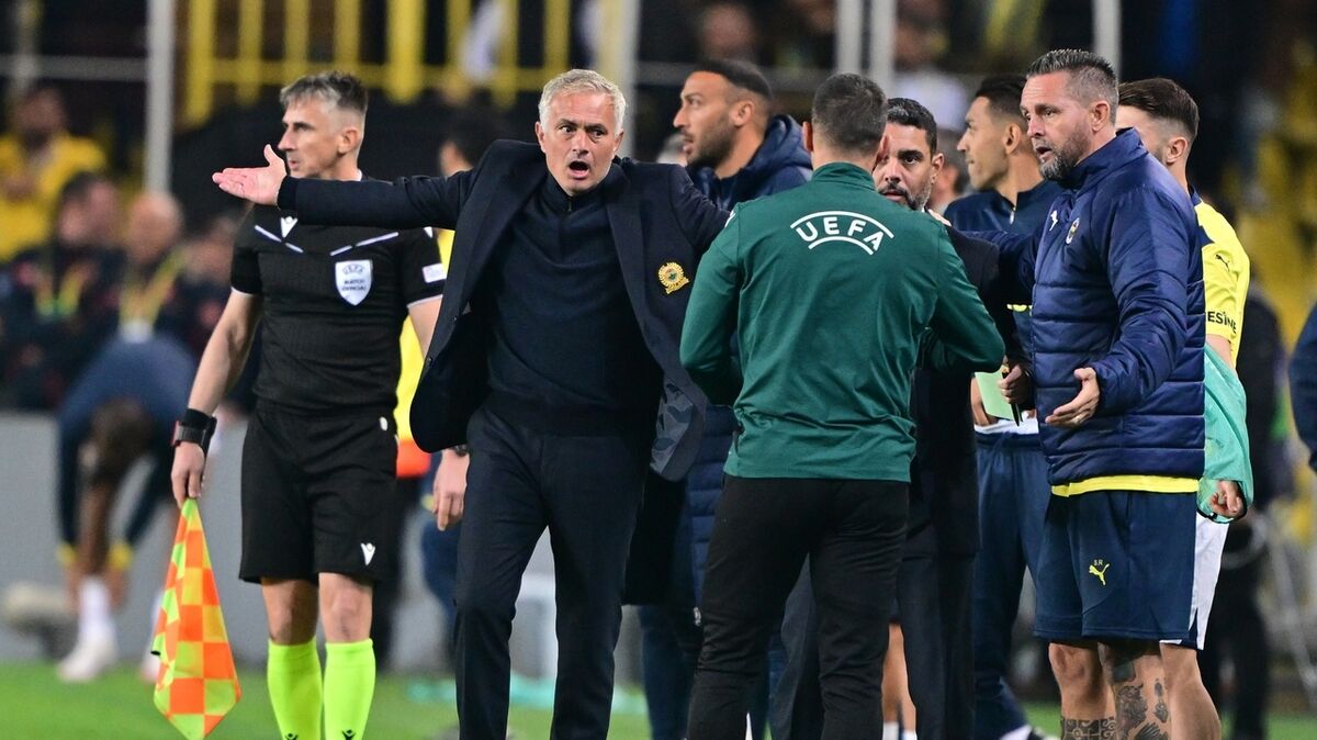 manbetx-穆里尼奥经典比赛视频